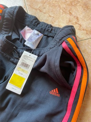 Pantalón corto Adidas chicas 11/12 años