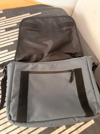 Mochila O'Neill Negra Bandolera