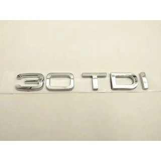 EMBLEMA LOGO LATERAL O TRASERO AUDI 3.0 TDI PLATA