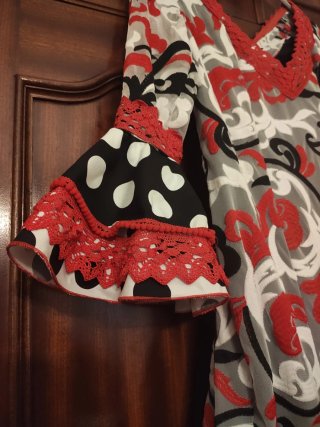 Vestido de flamenca volantes lunares