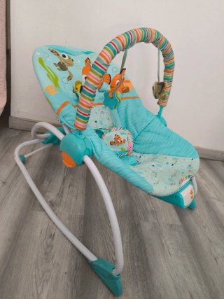 Mecedora infantil Nemo y tortugas