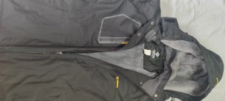 Chaqueta térmica negra