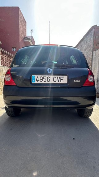 Renault Clio 2004