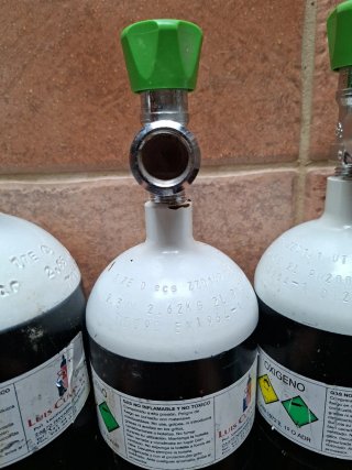 3 Botellas de Oxígeno