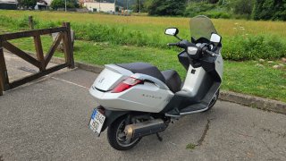 Peugeot Satelis 125cc Plata