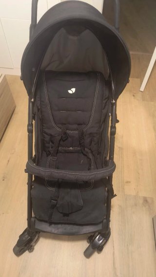 Silla de paseo negra Joie