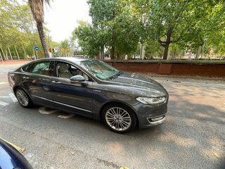 Ford Mondeo 2015
