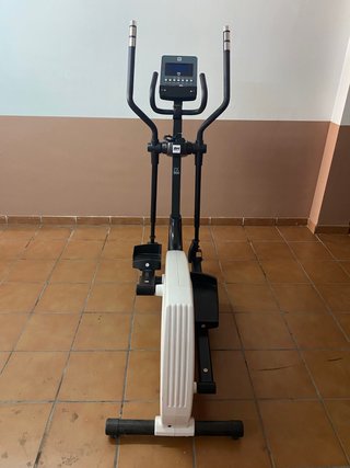 Elíptica BH ZK900