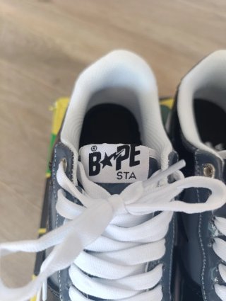 Zapatillas Bape Grises y Negras " calidad top"