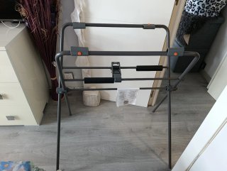 Soporte Stokke Flexi Bath y adaptador bebé
