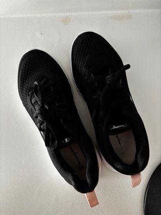 Zapatillas Champion casi nuevas
