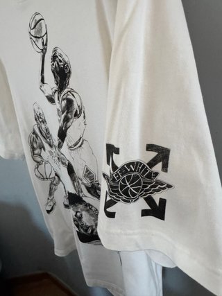 Camiseta Off-White x Jordan