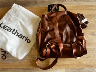 Bolso Mochila Mujer Leathario Marrón 3 en 1
