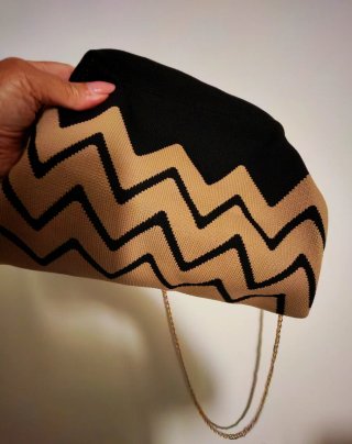Pochette con tracolla