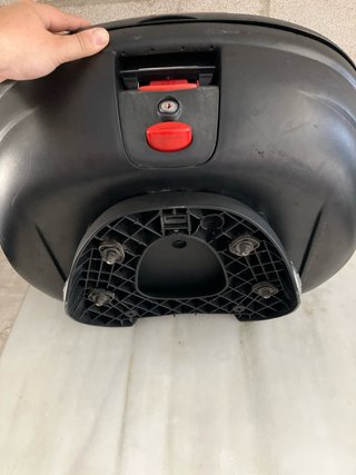 Baúl GIVI SIMPLY 40 L