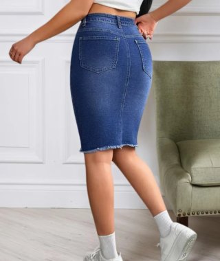 Falda vaquera midi con rotos