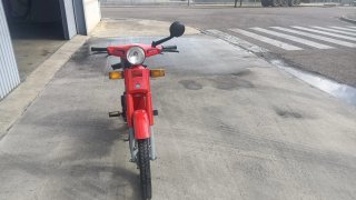 Moto Roja ALX