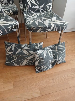20 EUROS LAS 4 SILLAS!!! Regalo cojines a juego!!