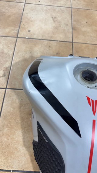 Depósito Gasolina Yamaha MT-09 Gris