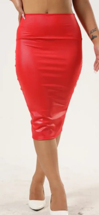 Falda Roja efecto piel