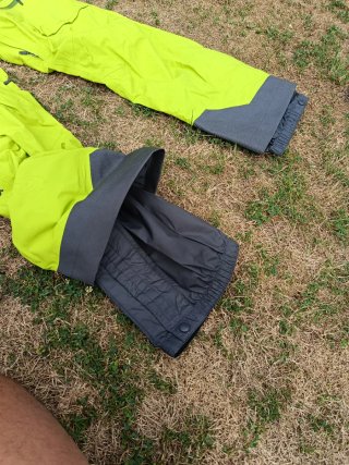 Pantalón de esquí Marmot.