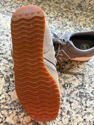 Zapatillas New Balance 420 Gris Talla 40