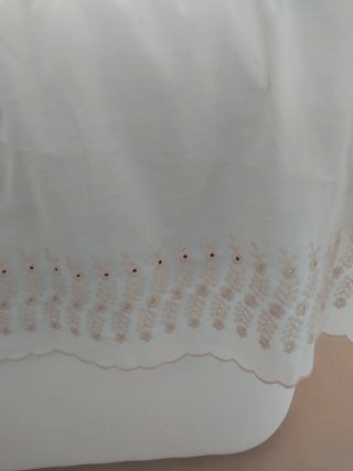 Colcha bordada para cama de 1.35