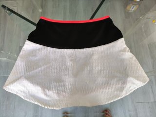 Falda de pádel de la marca Endless Talla S