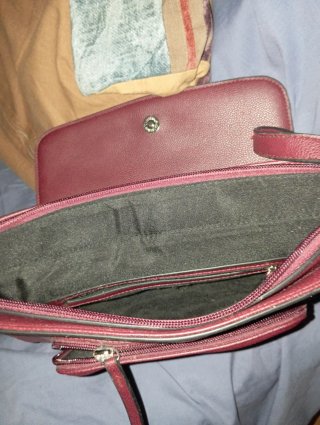 Bolso Misako granate color de la última foto
