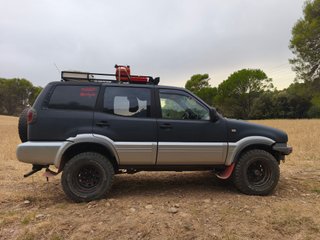 Nissan Terrano II 1998