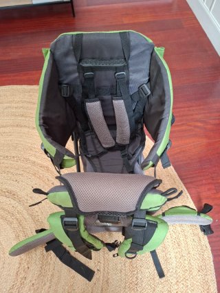 Mochila Portabebés Montaña Verde