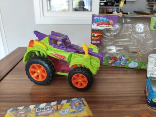 Lote Juguetes Super Zings