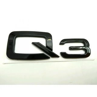 EMBLEMA LOGO LATERAL O TRASERO  AUDI Q3 NEGRO