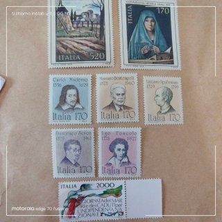 8 francobolli italiani nuovi 1979