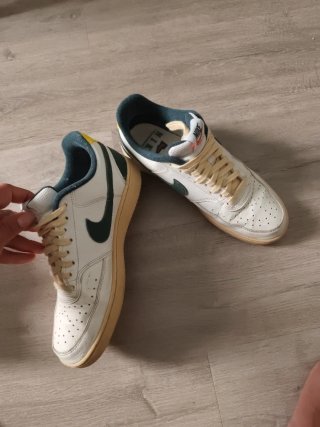 Zapatillas Nike Air Force 1 Beige y Verde