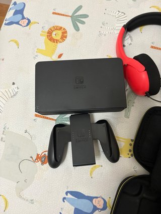 Nintendo Switch OLED Roja y Azul