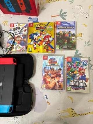 Nintendo Switch OLED Roja y Azul