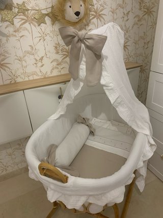 Moisés de mimbre de bambino