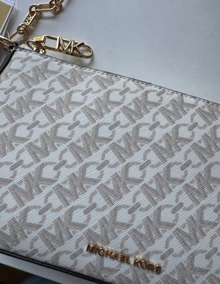 Bolso Michael Kors Pouchette Cadena Pequeño