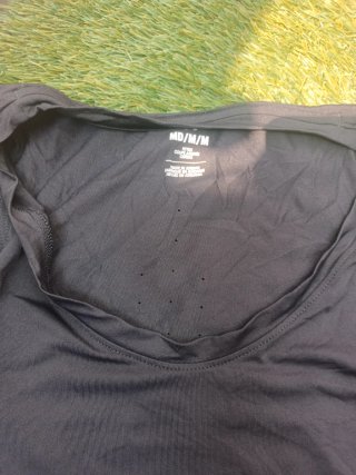 Camiseta Under Armour Mujer Talla L Negra