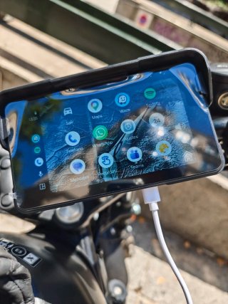 Pantalla para moto con AndroidAuto