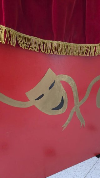 Teatrillo de guiñol de madera plegable