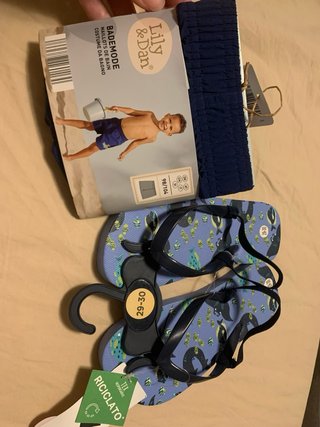Infradito bambino + costume Nuovo 4 anni