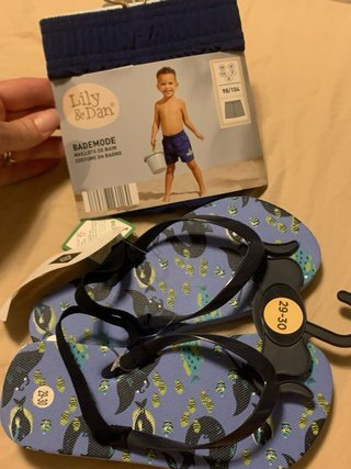 Infradito bambino + costume Nuovo 4 anni