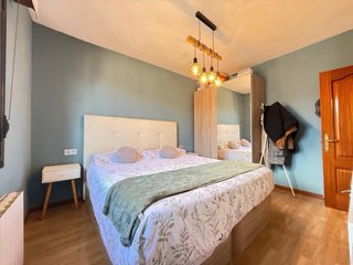 Piso de 2 habitaciones en el centro de Santurtzi,