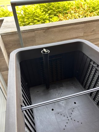 Huerto Urbano Keter Easy Grow Autorriego