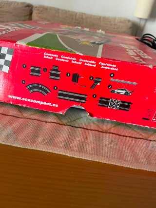 Scalextric SCX Completo con 2 Coches y Mandos