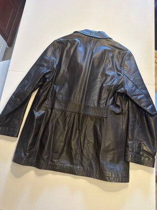 Giacca in pelle nera