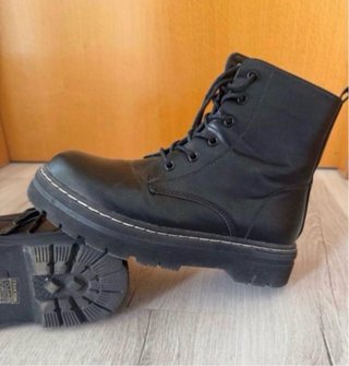 Botas negras talla 36