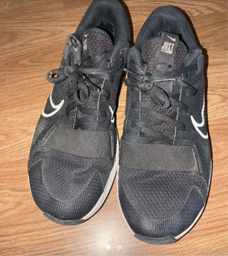 7 Pares Zapatillas Nike y Jordan 37,5/38/38,5/39